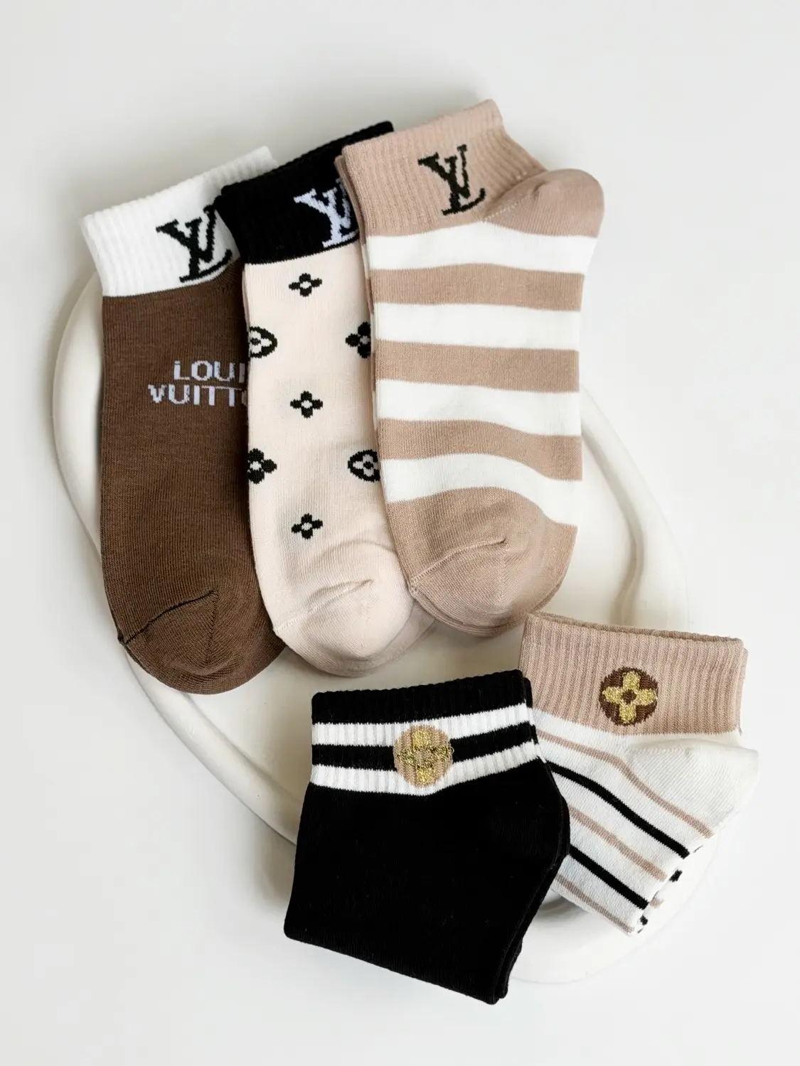 4335-جوراب wco